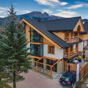 Mountain Shelter Apartments